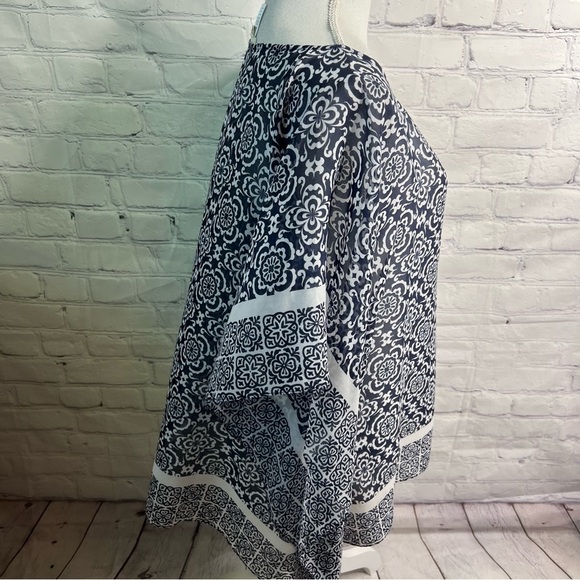 TALBOTS Floral Scroll Poncho Top Large/XL - Picture 3 of 8